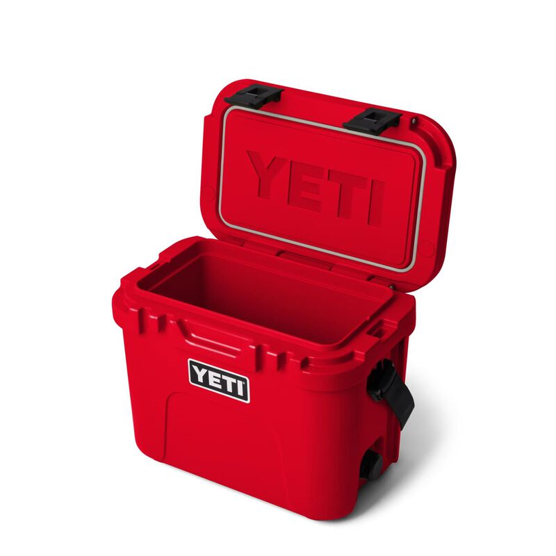 YETI Roadie 15 Hard Cooler image number 3